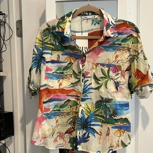 Zara Vibrant Beach Scene woman’s Shirt